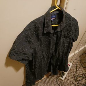 Apt. 9 short sleeve black shirt